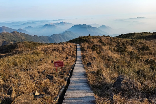 平和名峰山景区