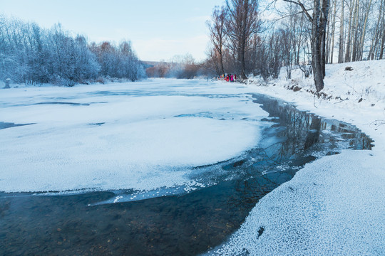 下雪冰雪河流雾凇