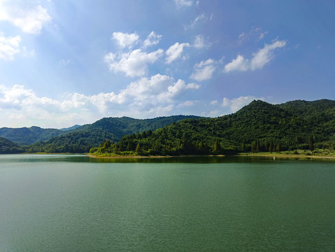 碧水青山