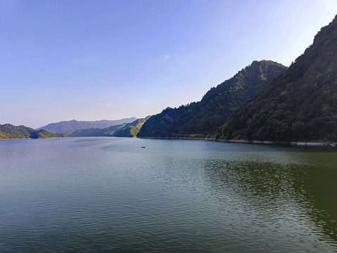 新安江水库风景