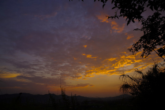 晚霞天空云彩黄昏风景