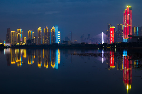 湖北武汉城市天际线风光