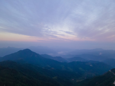 湖北黄冈罗田大别山薄刀锋风景区