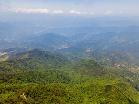 湖北黄冈罗田大别山薄刀锋风景区