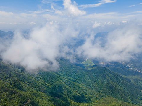 湖北黄冈罗田大别山薄刀锋风景区