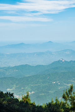 湖北黄冈罗田大别山薄刀锋风景区