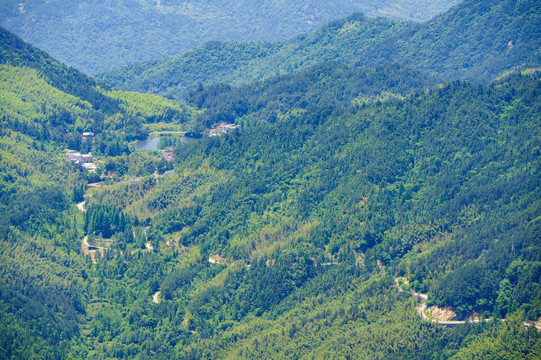 湖北黄冈罗田大别山薄刀锋风景区