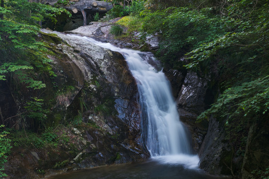 湖北黄冈罗田大别山薄刀锋风景区