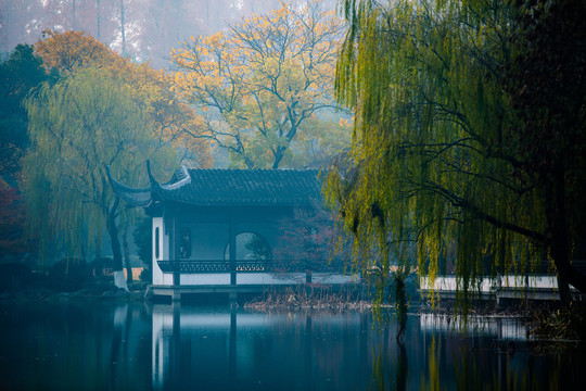 杭州西湖风景区秋景