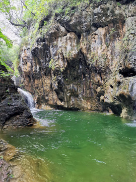 红石峡大峡谷