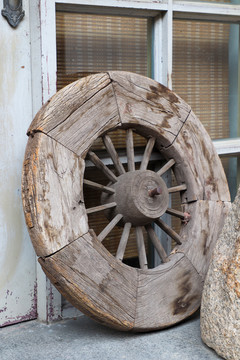 古代木车轮
