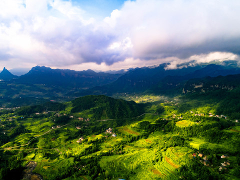 金佛山云海山王坪重庆风景盘山路