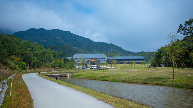 露营基地