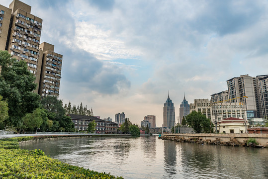 上海苏州河沿岸风景