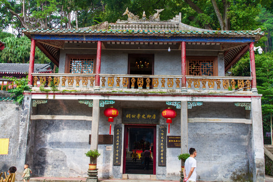 桂平西山风景名胜区唐御史李公祠