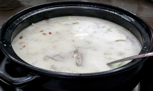 四川地域特色美食简阳羊肉汤