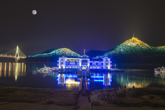 宜昌磨基山公园夜景