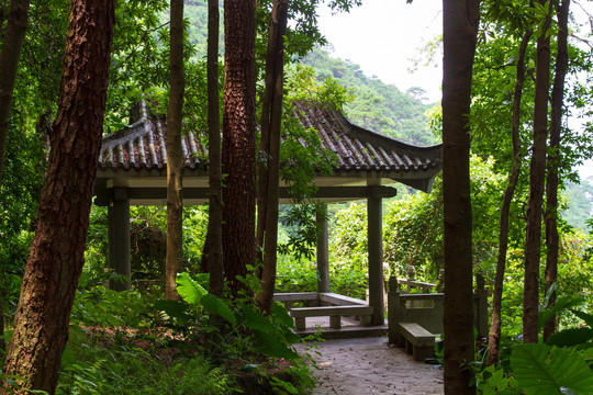 桂平西山风景名胜区休息凉亭