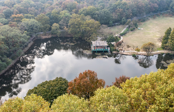 中山陵流徽榭