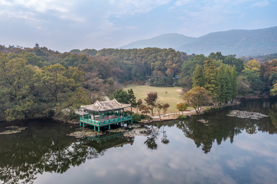 中山陵流徽榭