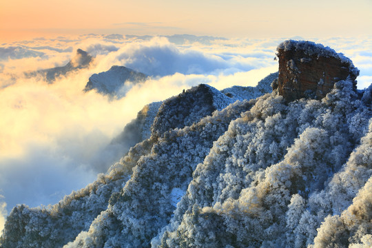 光雾山景区香炉山