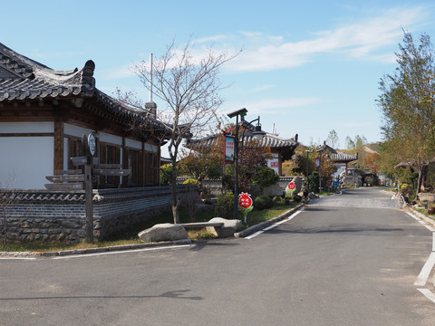 珲春市东方第一村防川村