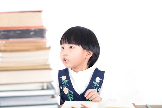 复学后的中国女孩