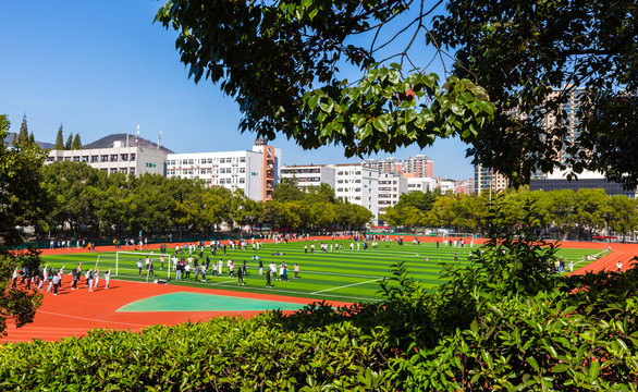 荆楚理工学院