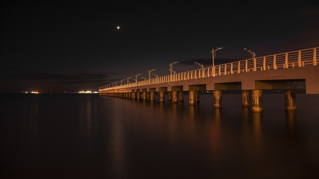 三亚湾夜景