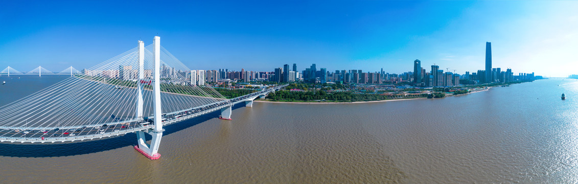 武汉长江二桥全景