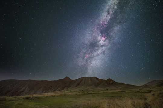 甘肃祁连山星空银河