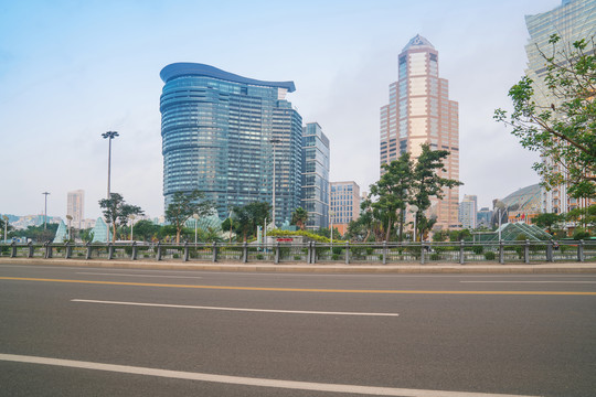 中国澳门的城市天际线和高速公路