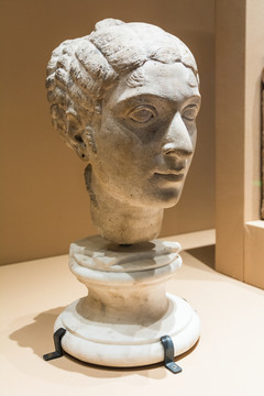 埃及克利奥帕特拉七世雕塑