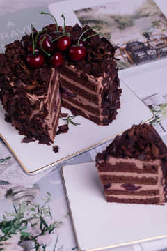 黑森林蛋糕