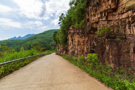 桂平龙潭国家森林公园盘山公路