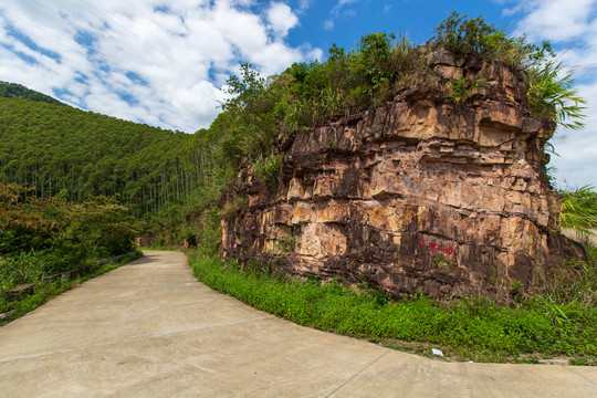 桂平龙潭国家森林公园盘山公路