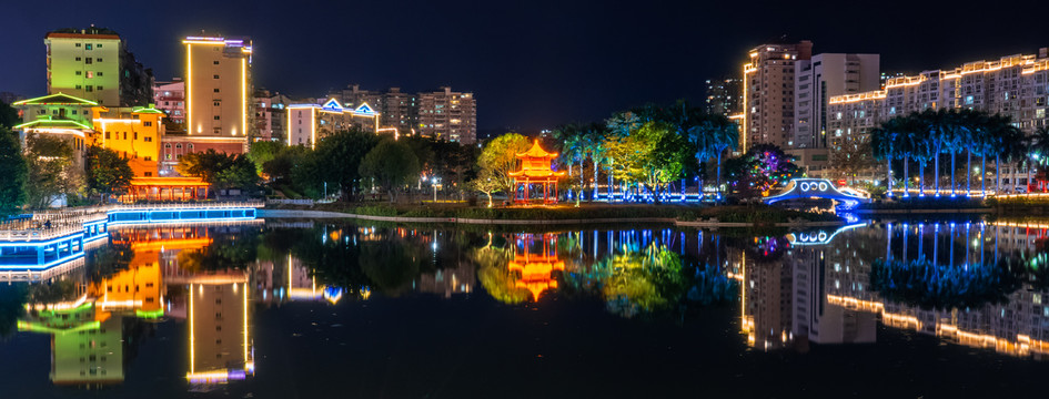 广西梧州市潘塘公园夜景