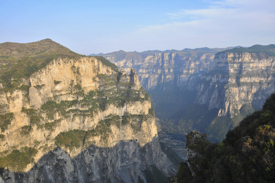 太行山峡谷风光