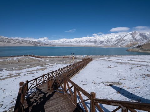 新疆帕米尔高原白沙湖