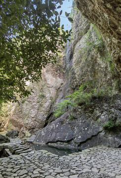 乐清市雁荡山三折瀑景区