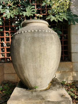 景观陶罐