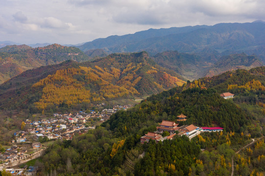 蛟龙寺风光