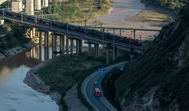 陇海铁路