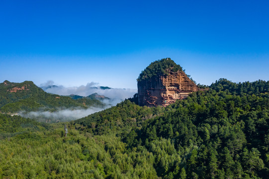 麦积山石窟