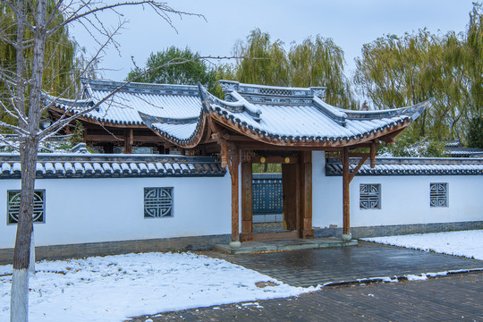 北京园博园重庆园雪景