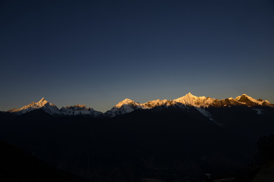 梅里雪山