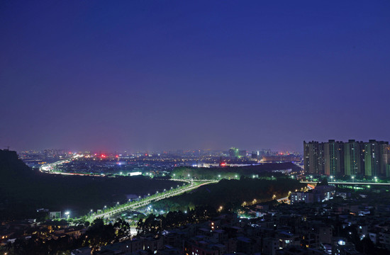 城市道路灯光夜景