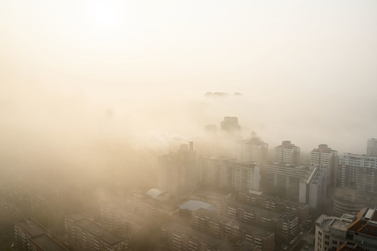 雾霾中的天津城市美景航拍