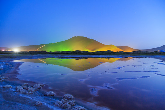 巴丹吉林沙漠地质公园夜景