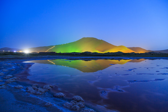 巴丹吉林沙漠地质公园夜景